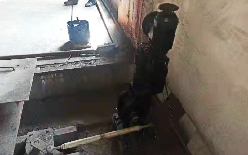 鞍山工裝控制工程有限公司